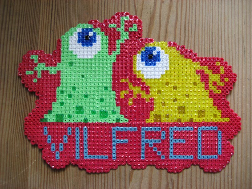 mini hama beads – name tag